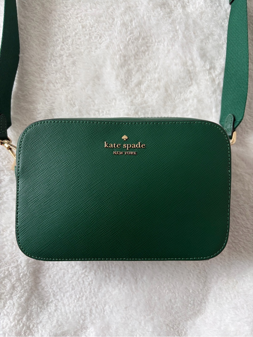 kate spade Green Leather Crossbody Bag with Gold Hardware - Picture 2 of 5